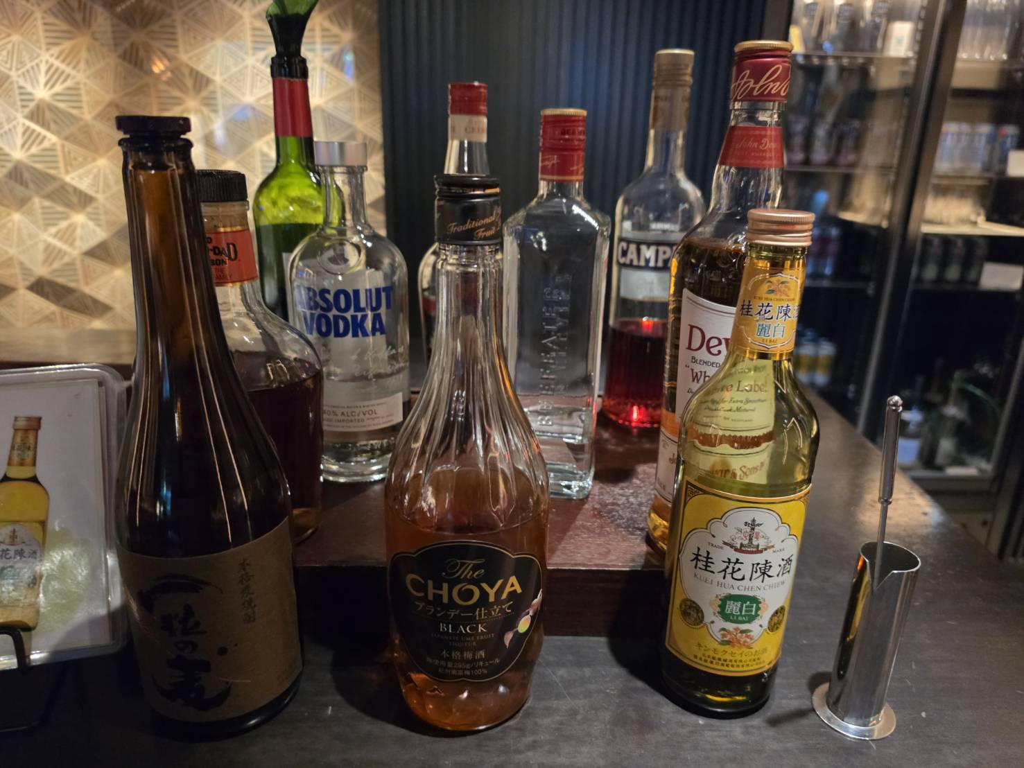 ラウンジのアルコールラインナップ